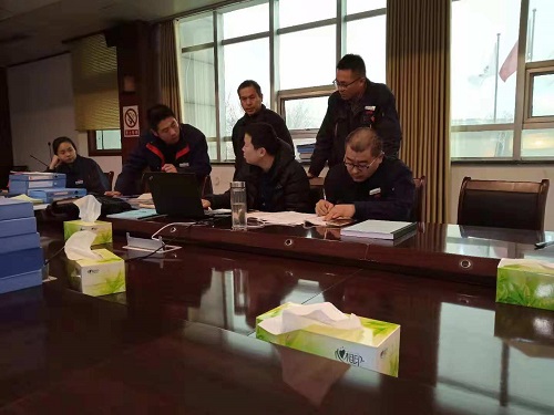 1543825539397097.jpg 12.3鲁泰化学邀请专家进行安全生产标准化诊断.jpg