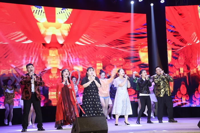 鲁泰化学成功举办2020年元旦文艺汇演7.jpg