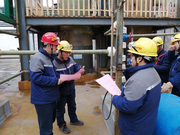 【专题会议】电仪车间党支部组织召开“正风肃纪、廉洁过节”专题会议 (3).jpg