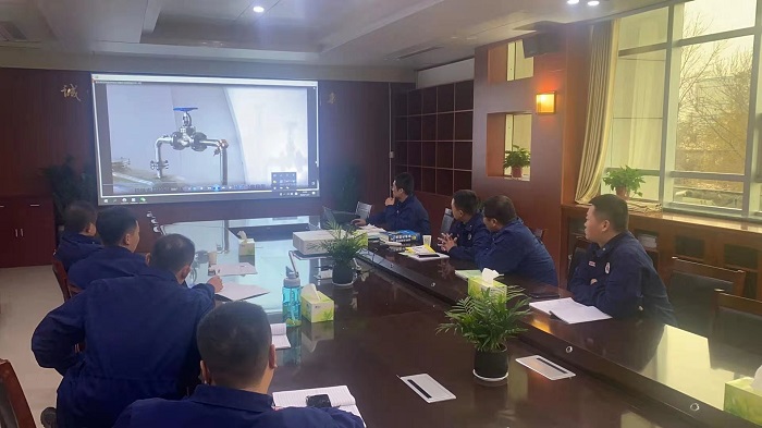 鲁泰化学应急救援中心持续加强队伍建设工作 (1).jpg