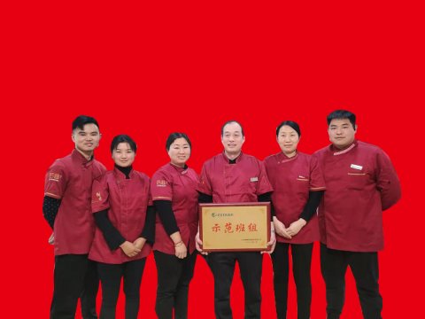 集团示范班组 马玉华班