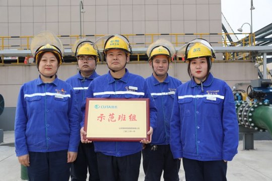 集团公司示范班组：刘京雨班
