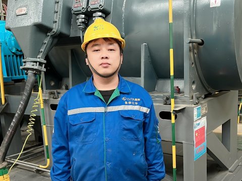先进工作者 韩文铁